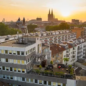 Hotel Hostel Koeln, Keulen